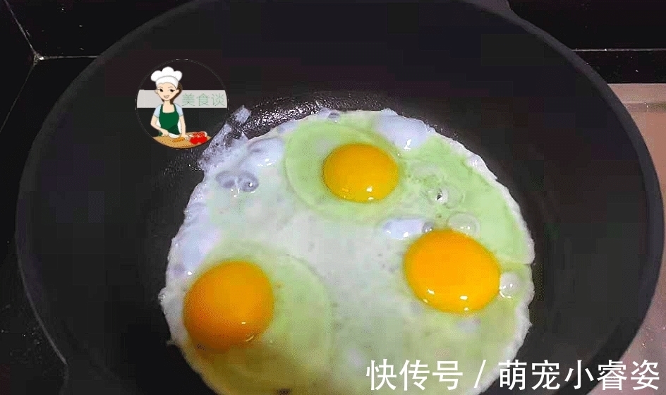 8月,这素菜多做给孩子吃,不放肉也很香,营养实惠,孩子多吃体质好