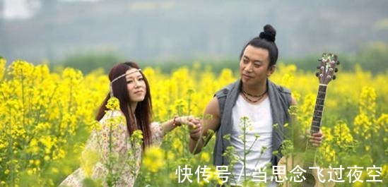 红山果|曾是《星光大道》总冠军,因顶撞巫启贤惨遭封杀,至今没有消息