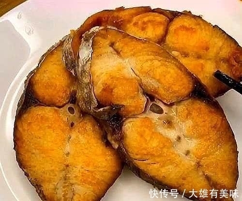 入春后,这鱼再贵也要买,孩子常吃健壮骨骼保护视力,比钙片强!