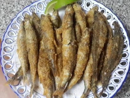 淀粉|炸鱼时，用面粉还是淀粉？都不对！教你正确做法，酥脆鲜嫩特别香