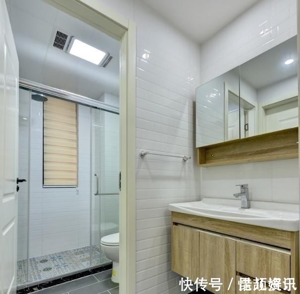 耐用|别再用老式的浴室柜了,又贵又土,我家浴室柜这么做,省钱还实用