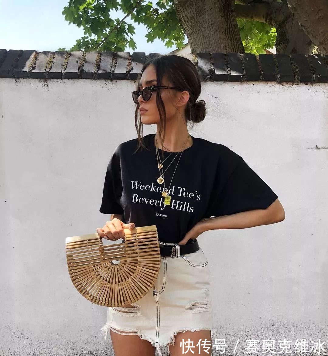p这13条半裙,让T恤更完美!
