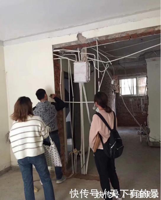 墙面|装修施工经验总结,旧房翻新装修墙面怎么处理才能避免出现问题?