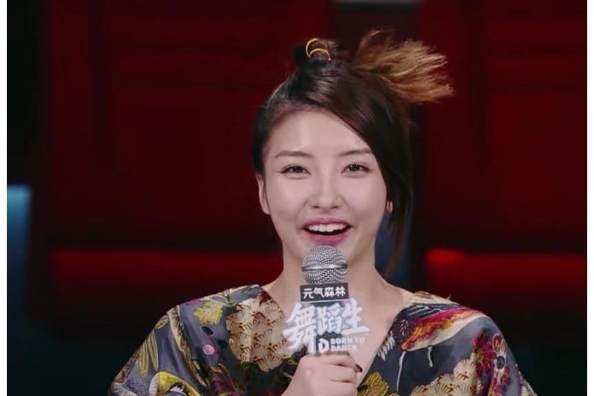 舞蹈生:中戏5美同台竞技,2人晋级A角候选人,能否成功堵截上戏4强?