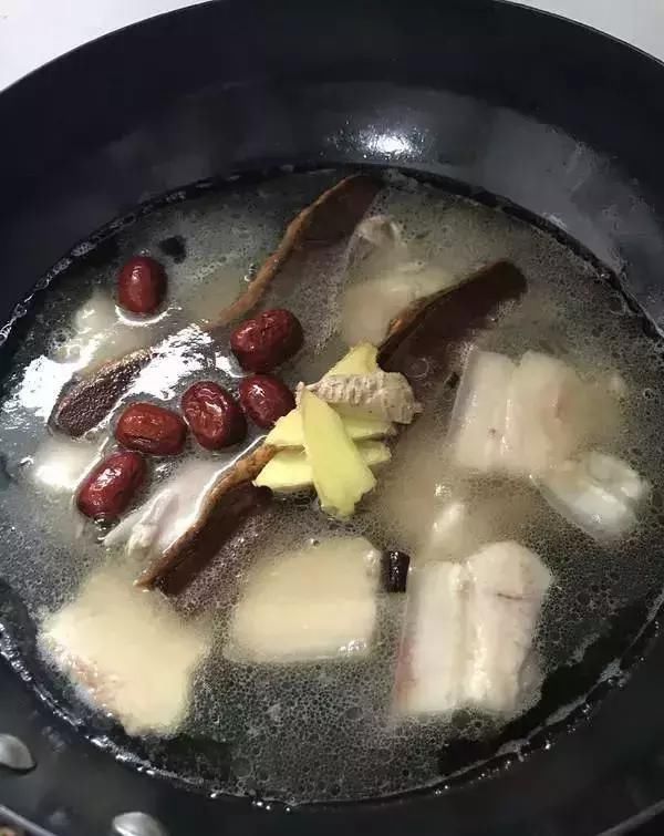 猪肉|无论炖什么肉，最“忌讳”的香料是它，用了会使肉变味，快收藏！