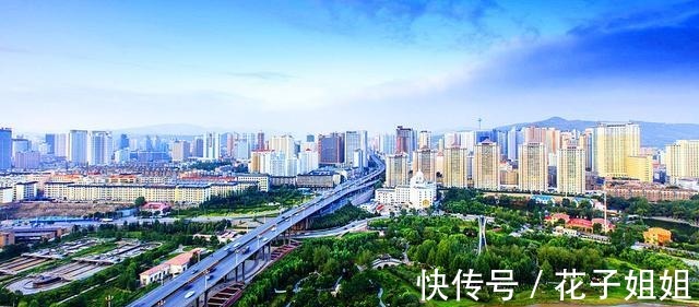 气温|一座避暑名城，夏天平均气温17-19℃，仿佛感觉不到夏天的存在！