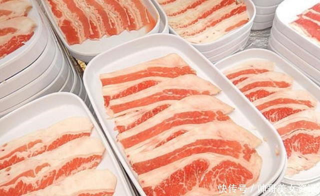 自助火锅,这3种贵菜被藏在角落,顾客却视而不见,老板都偷着乐!