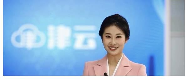 融奋进之声聚时代强音电视主播同祝天津海河传媒中心三周年快乐！