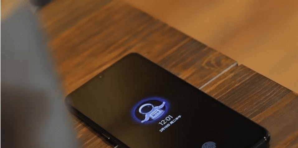 iQOO|全球首发RedmiK20第七代屏幕指纹太先进，吊打iQOO与小米9