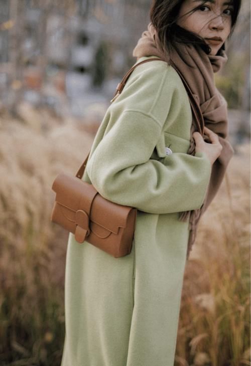 为何你戴围巾就有股浓浓的“大妈感”？跟着三木博主，秒变时髦精