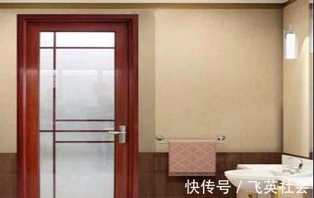 铝合金门|一旦发现工人这样给你装卫生间门,马上喊停,不然后悔的就是你!