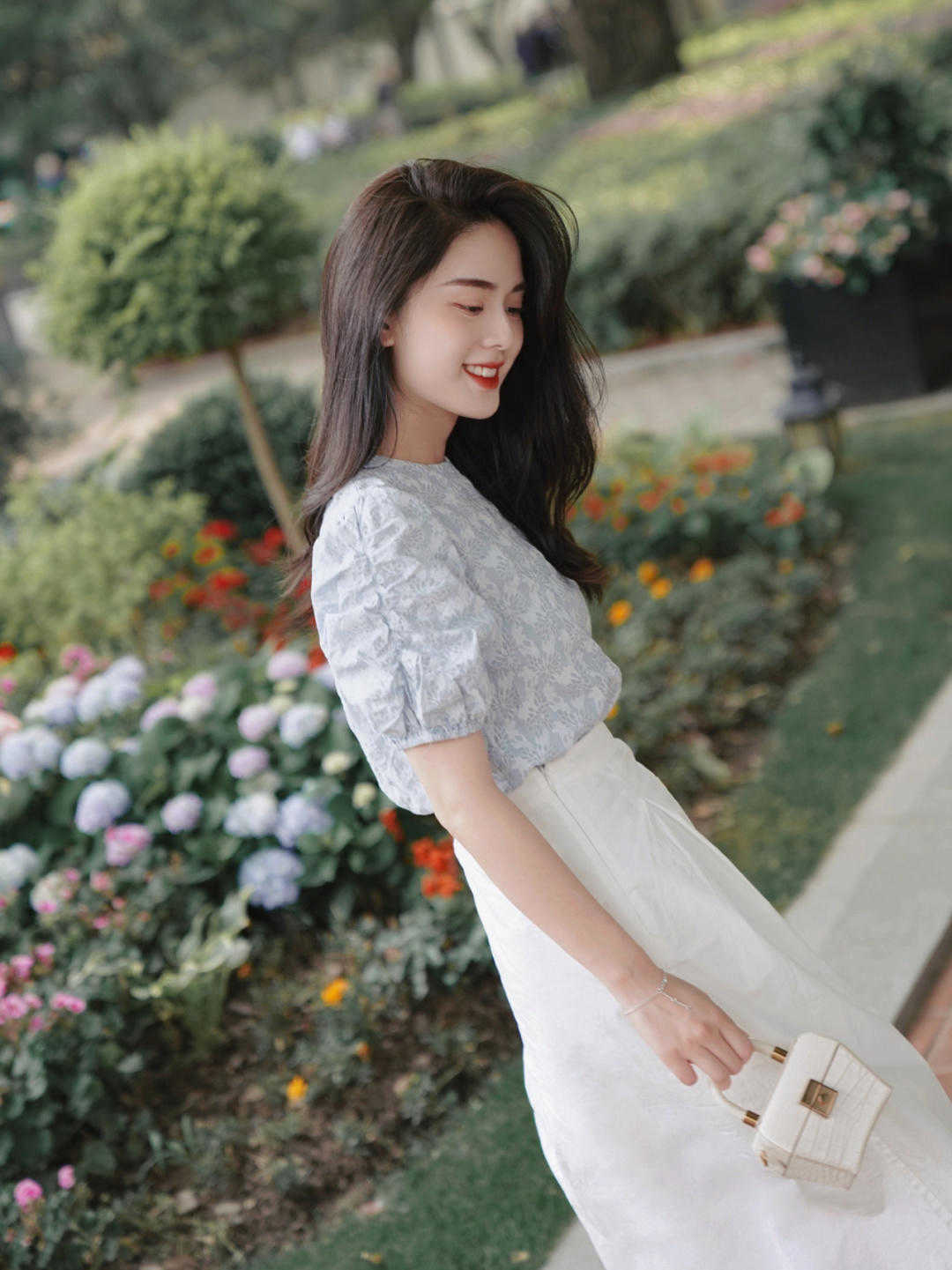 半身裙|法式浪漫文艺风,这样搭配效果更好,温柔又气质