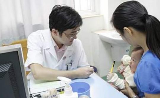 身边人|孩子经常被父母“喂饭”,潜藏隐患真不少,第一个伤害的就是脾胃