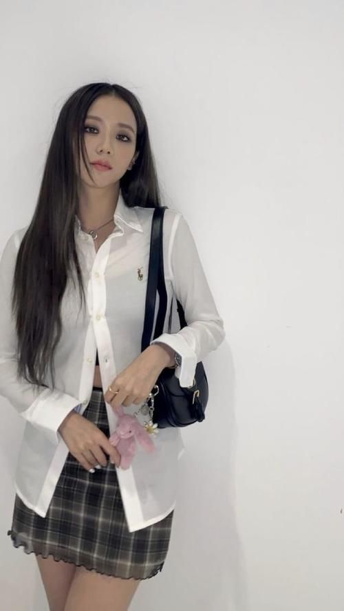 针织|还不会穿搭吗？这些种时尚穿法快学起来，收藏一波！