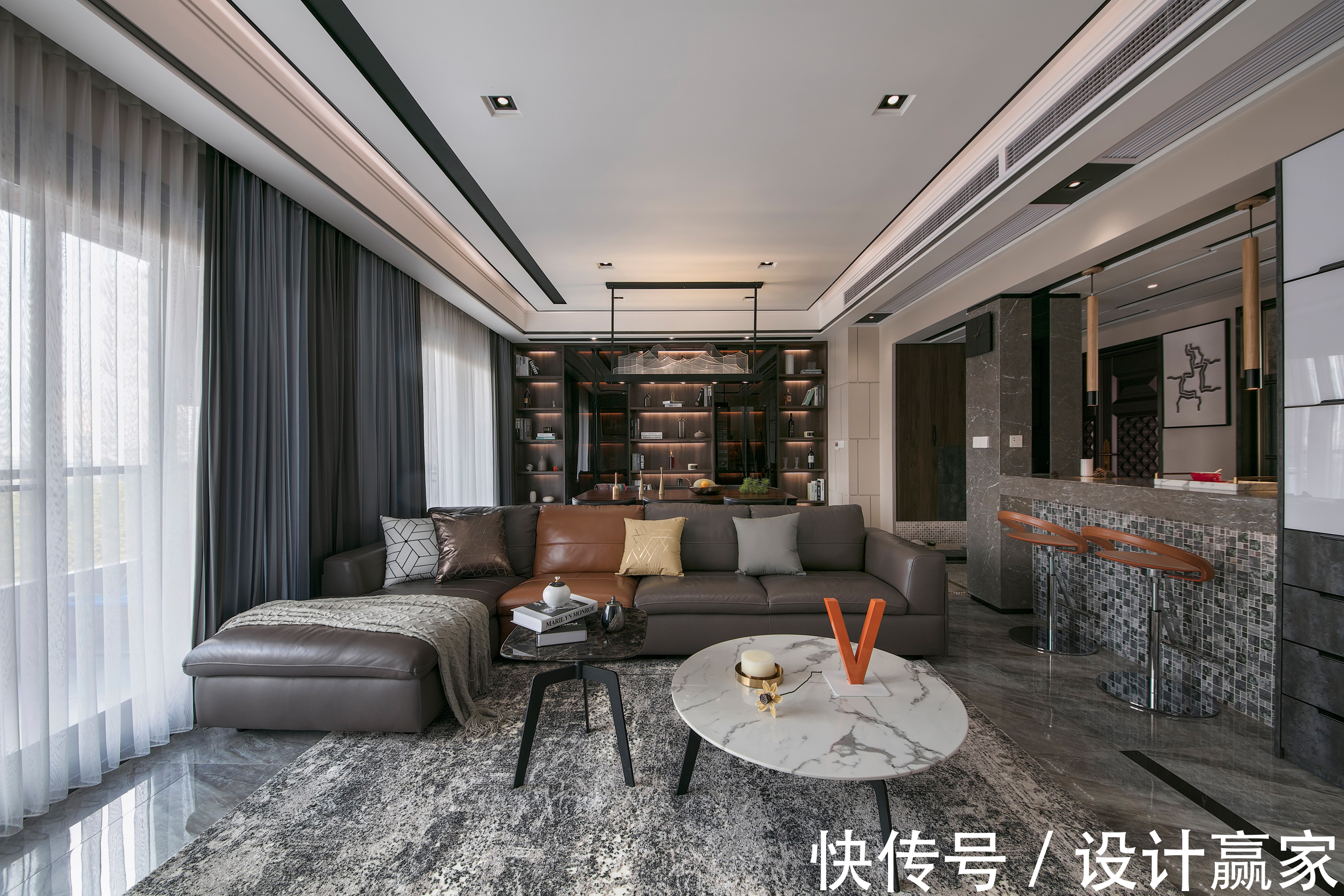 黑白茶几|240㎡花园洋房,88万打造的精英人士家,满是低调的奢华
