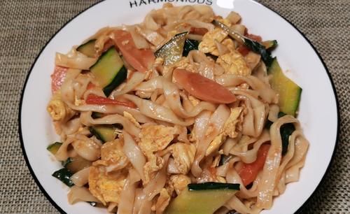 想吃面条看这里，7道百吃不厌的面食，简单易做，营养好吃