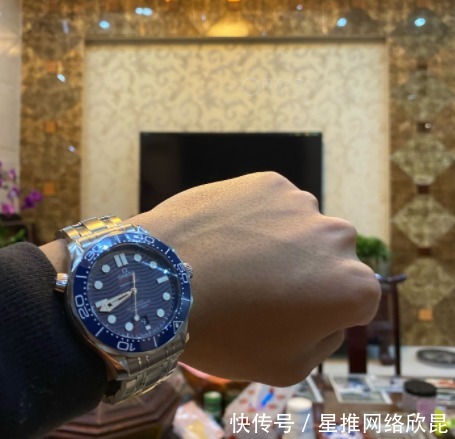 防水|欧米茄海马系列腕表中的“三驾马车”,魅力四射