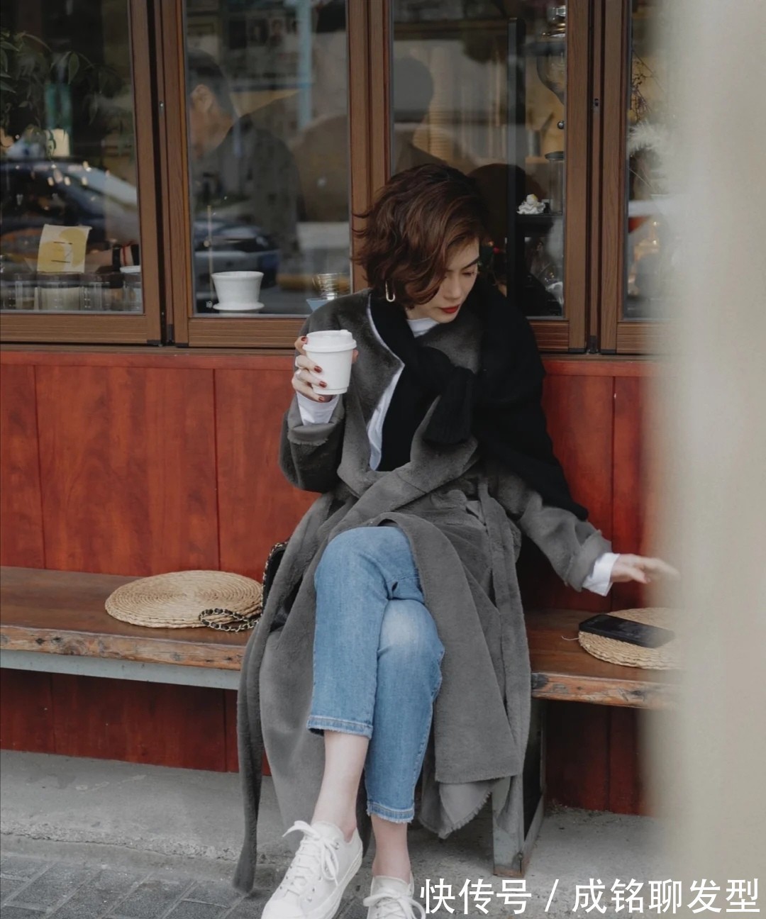 女性|这才是适合中年女性的气质穿搭,端庄得体又高级,时尚精致又减龄