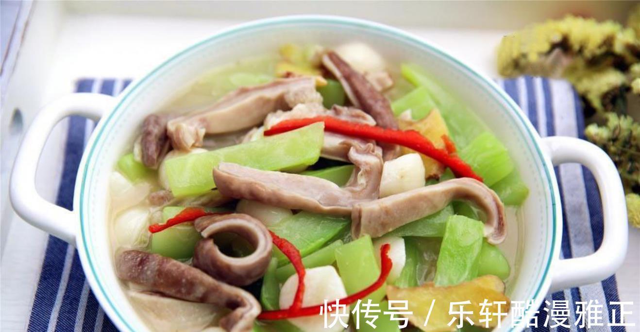 小苏打|天热了,这汤家人都爱吃,荤素搭配,营养又滋补,我三天两头必做