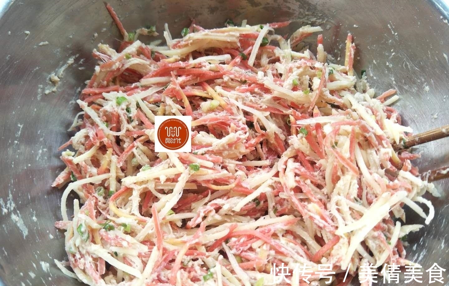 土豆|这样做的早餐饼,天天吃都不腻,做法真的好简单,早上多睡20分钟