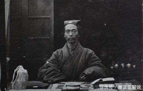 这位|这位收藏家有一顶用头发编制的帽子,不仅珍贵,还有不一般的用途