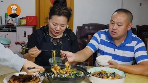 豆腐皮|豆腐皮别炒菜吃了,教你好吃新做法,我家1周吃3次,次次都光盘