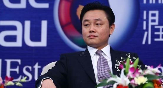 黄氏|一个捡破烂的少年如何创造商业帝国 让马云刘强东都敬仰！