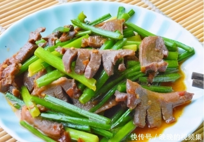 春节大鱼大肉吃的太油腻，教你几道清淡解腻的家常菜，简单又实惠