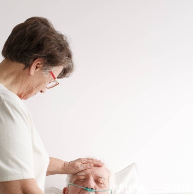 养老院|当父母不能自理后,你会不会送去养老院?三位过来子女说出内心话