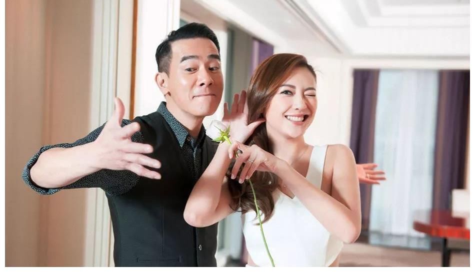 爆陳小春砸百萬改名改運，網友：命這么好了，還改名字轉運？