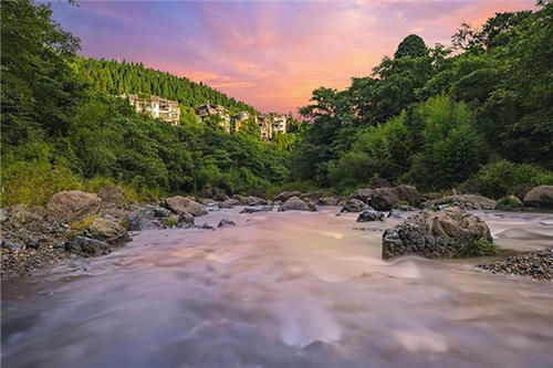  森林禅道|七里坪:群山抱明珠 山水画卷打造禅意盛境