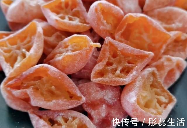 冬天，正大量上市的水果，我遇到从不手软，一煮一晒，随取随吃