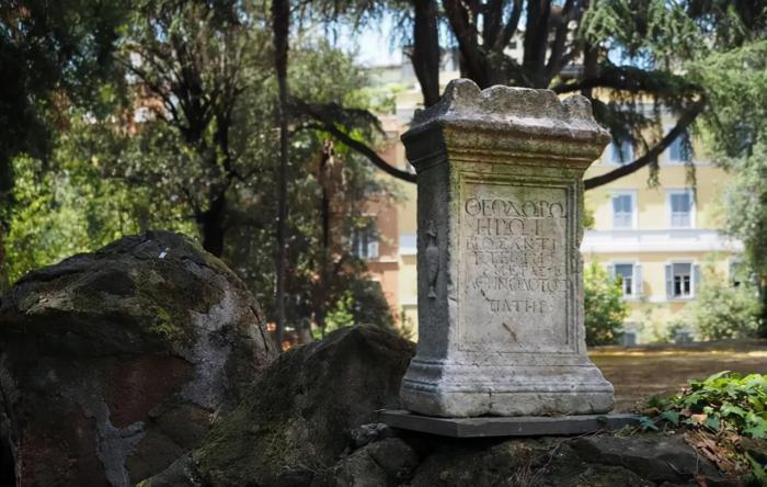 天花板|意大利罗马这座特殊的别墅,为何售价34亿,只因天花板上有幅画?