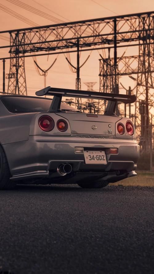 壁纸库 四圆尾灯 大尾翼能起飞吗 全网搜