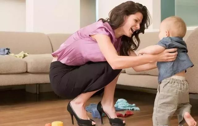 纸尿裤|宝宝的罗圈腿 有可能是做错了这几件事 要注意了