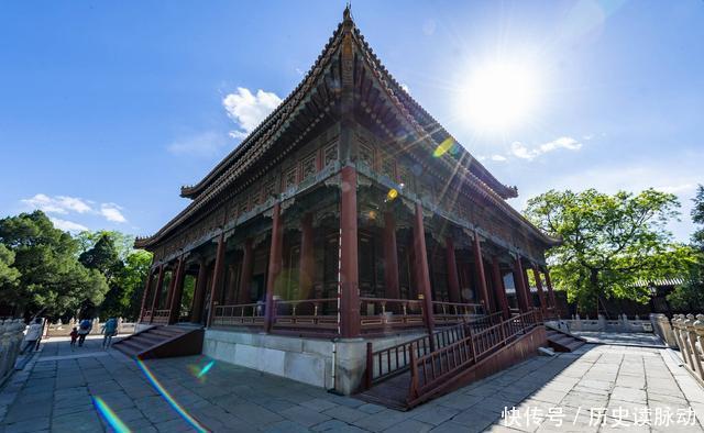 孔子|北京中心的这片古建群，比故宫还早100年，紫藤花开美不胜收