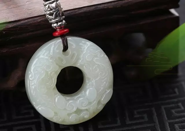 女人|背云,就像女人的红唇