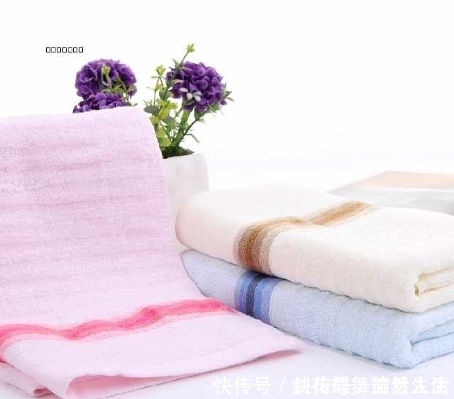 白醋|毛巾用久了又滑又臭?教你一个小窍门,毛巾马上和新的一模一样