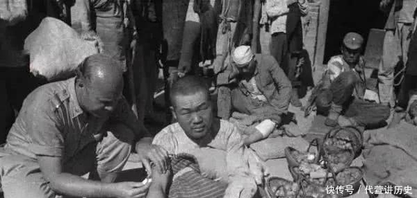 老照片:这才是八路军打胜仗后真正的样子?