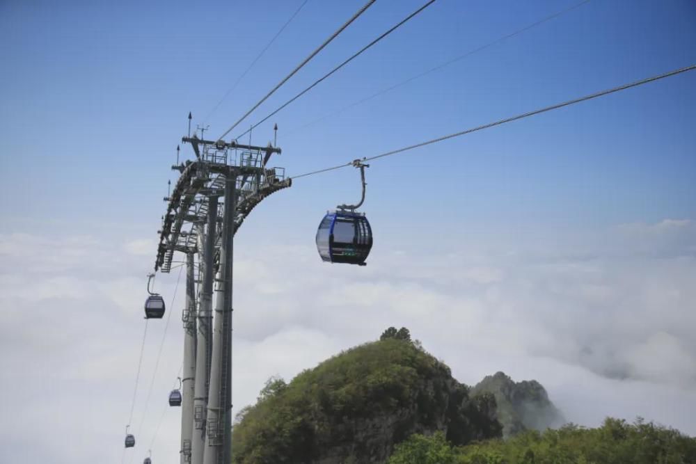 中年|春节周边游新“趣”处！舞龙汇演、冰挂雪景，云台山统统都有！
