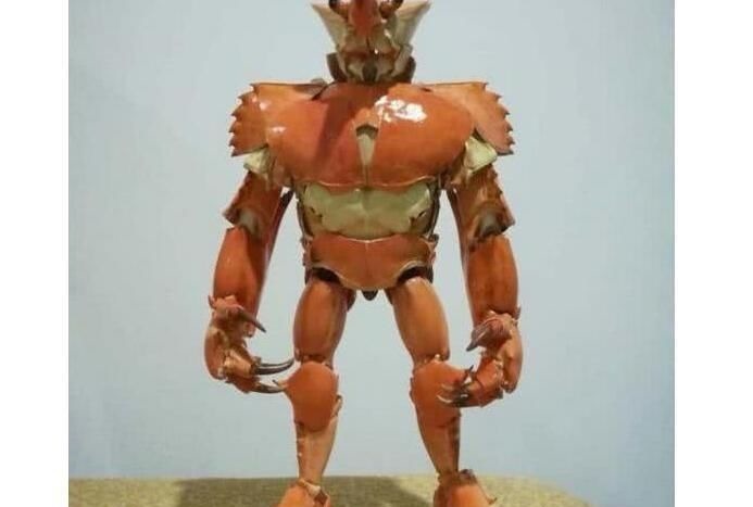 手办|万物皆可手办,知了做出异形的感觉,小龙虾壳变身恶魔龙