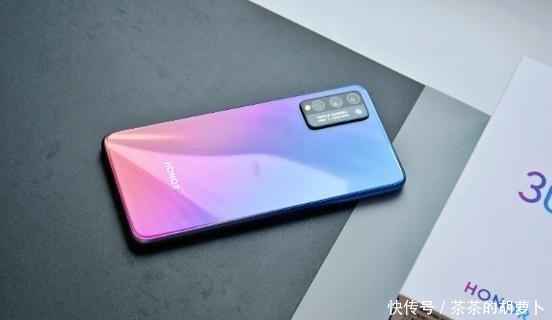 荣耀手机|9层炫光工艺+90Hz,现已跌至1599元,发布仅四个月无奈遭遇双11