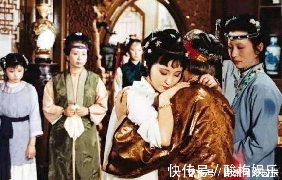 外孙女|贾母那么有钱,又那么疼爱林黛玉,为啥每月就只给她几百钱?