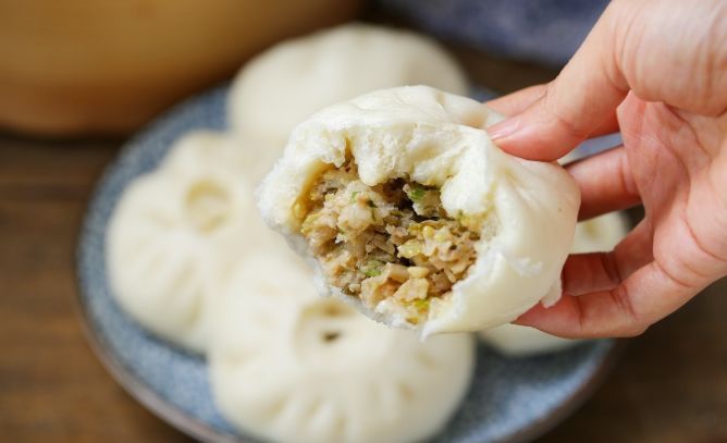 同样是蒸包子:“开水蒸”和“冷水蒸”差别很大,学会再蒸不吃亏