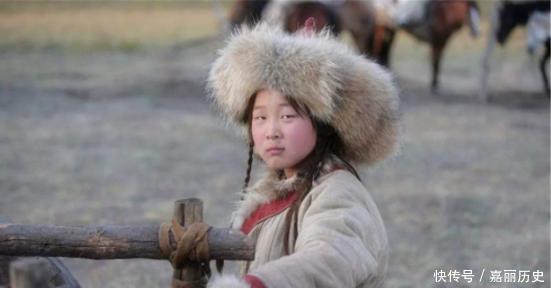 解放|母亲妻子先后遭敌人抢夺，成吉思汗颁布一律法，从此蒙古姑娘解放