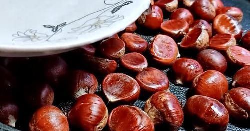 不用|想吃板栗不用买,自己在家做,绵软香甜又起沙,做法超简单