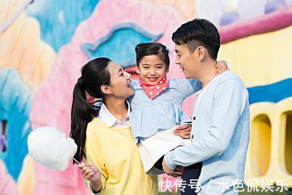 老人|第一批“独生子女”现在怎么样了父母已年老,孩子也撑不下去了