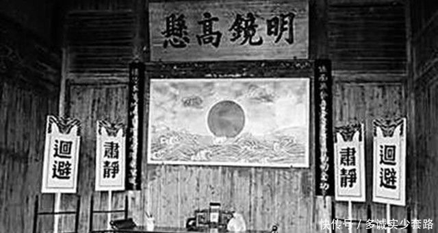  凶手|她自杀前出一上联，包拯前来查案，说：能对出下联者就是凶手！