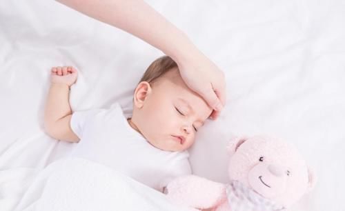 小家伙|宝宝非要哭一顿才肯睡?家长先别觉得烦,读懂娃的小心思更重要