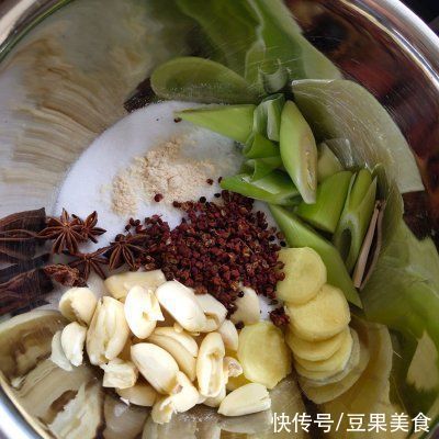 卤河蟹在家做，美味又营养，轻松又简单